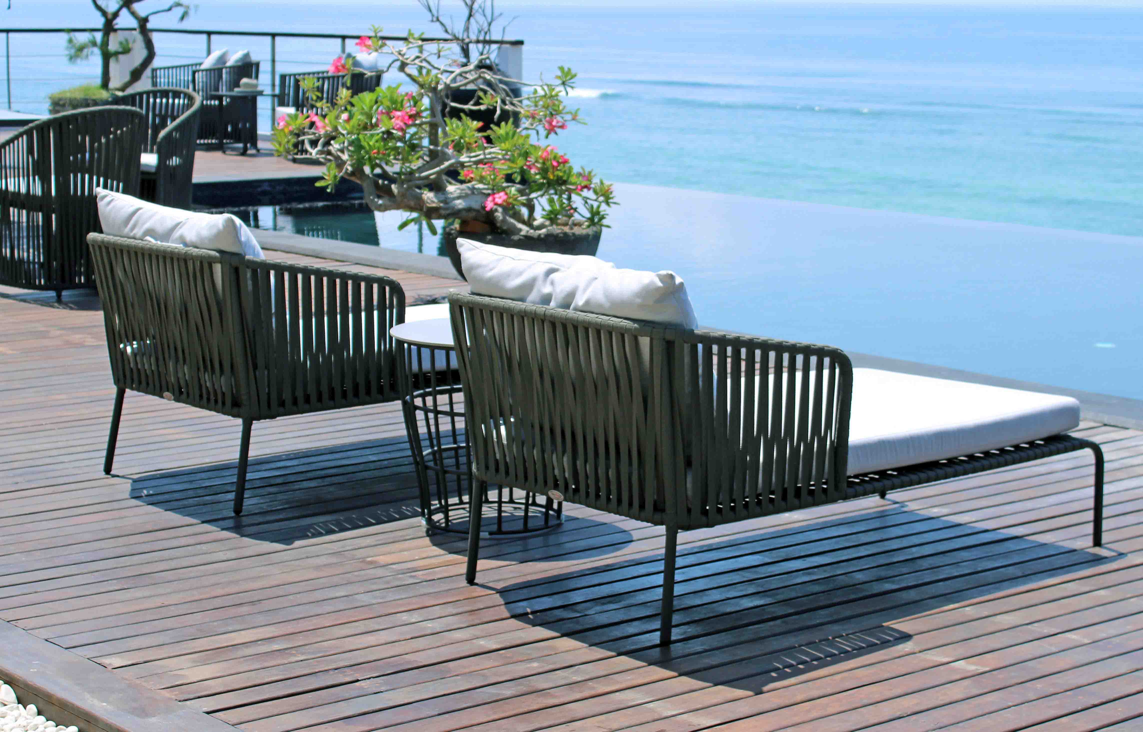 Skyline Milano Outdoor Luxury Chaise