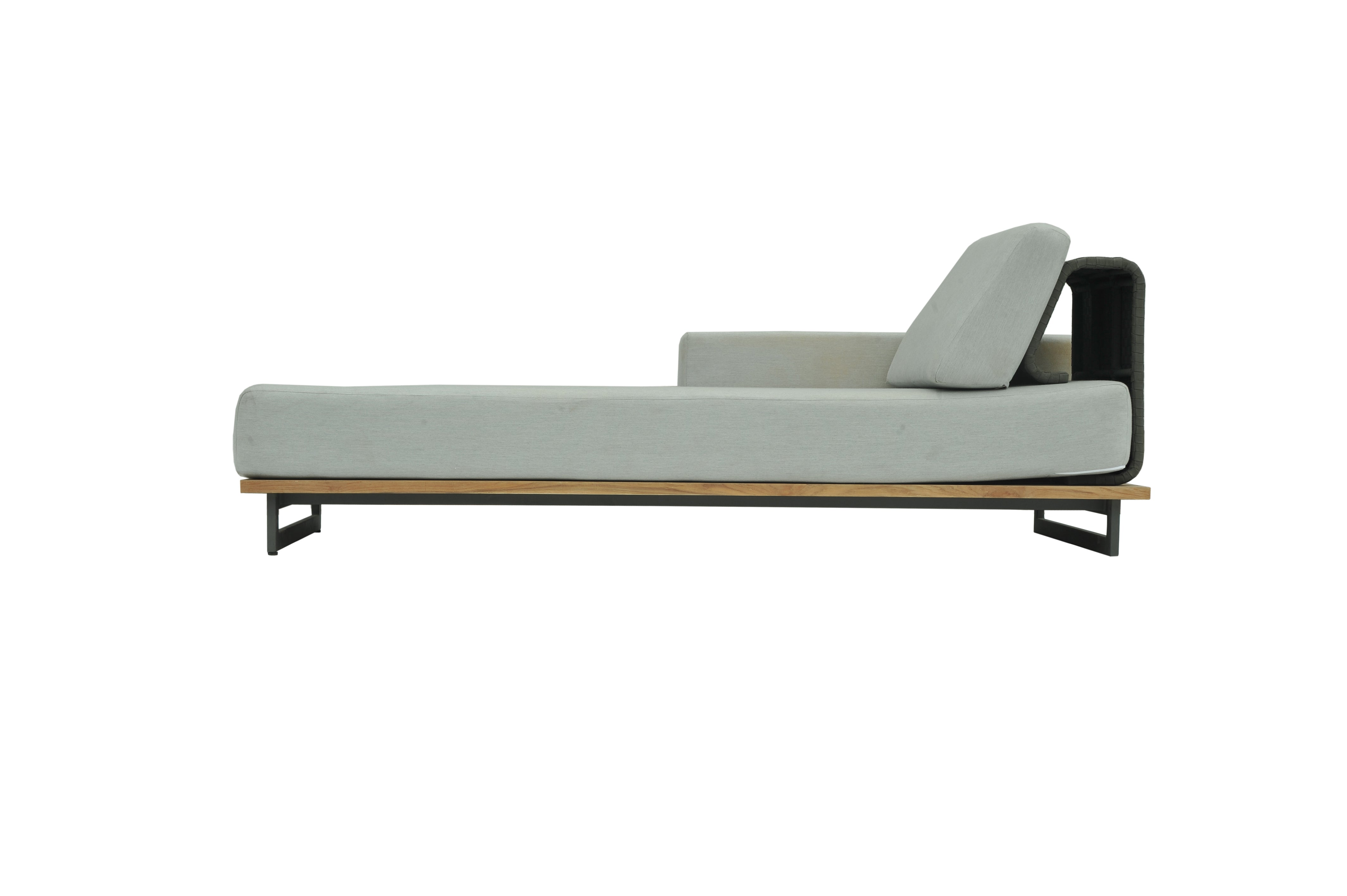 ONA Outdoor Right Chaise Lounge